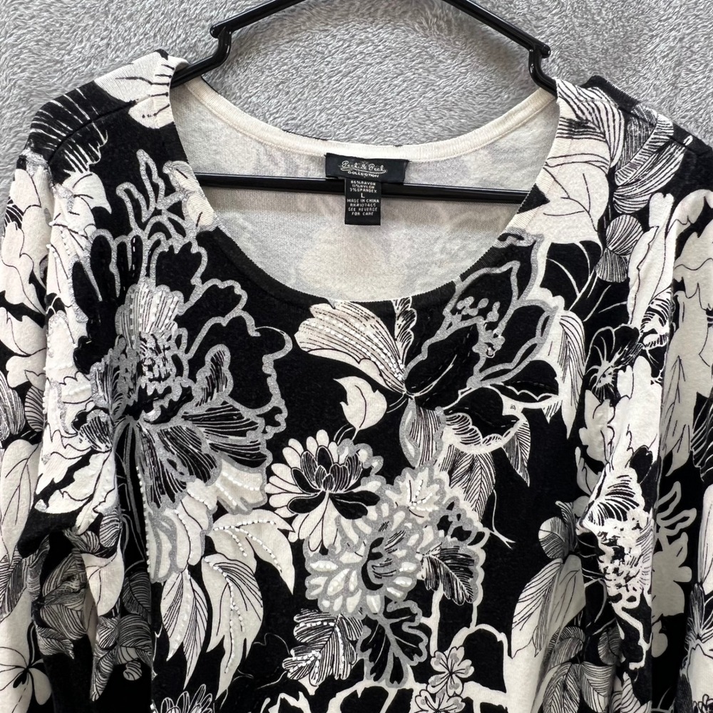 Peck &‎ Peck Collection L Black White Floral Giraffe Beaded Sweater Whimsigoth